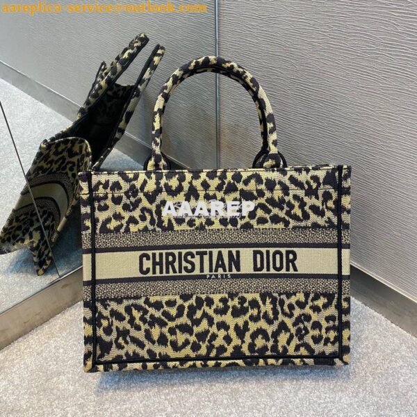 Replica Dior Book Tote bag in Beige Multicolor Mizza Embroidery 12