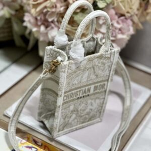 Replica Dior S5555 Mini Dior Book Tote Phone Bag White Eembroidery S1107