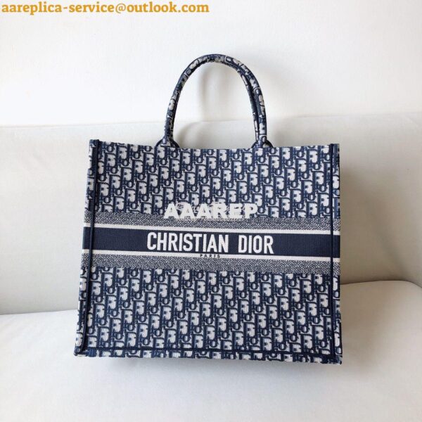 Replica Dior Book Tote bag in Blue Oblique Embroidered Canvas 4