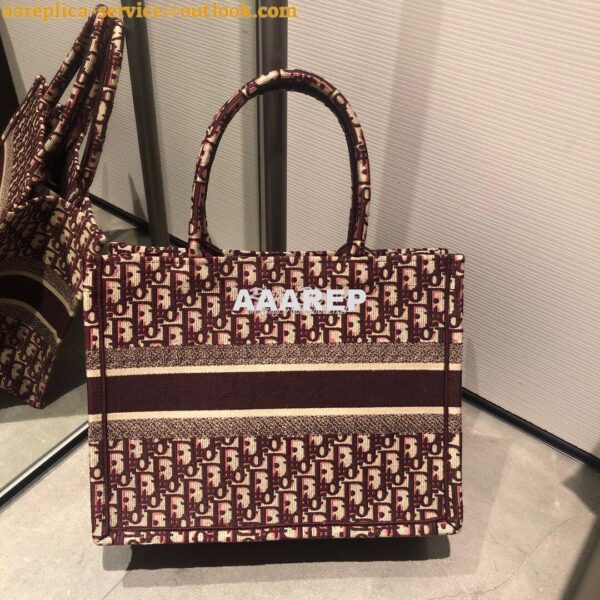 Replica Dior Book Tote bag in burgundy Oblique Embroidered Canvas 13