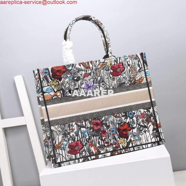 Replica Dior M1286 Dior Book Tote Multicolor Flowers Embroidery 4