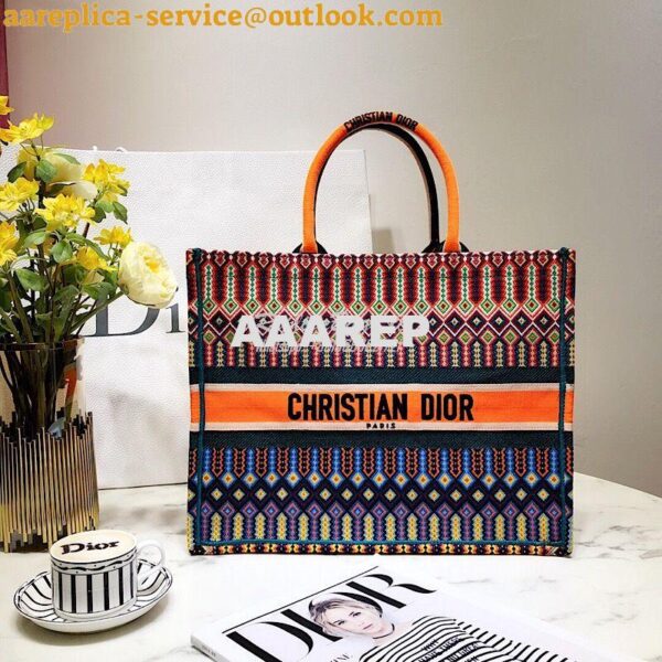 Replica Dior Book Tote bag in Multi-Coloured Embroidered canvas. 3