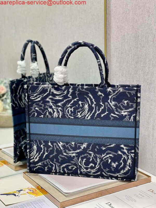 Replica Dior M1286 Large Book Tote Blue Dior Roses embroidery 6