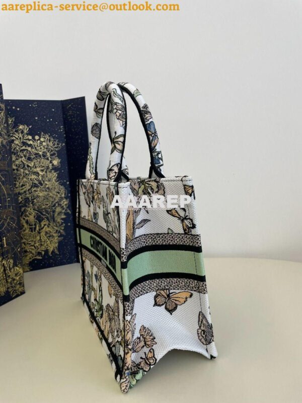 Replica Dior Book Tote bag in White Toile de Jouy Mexico Embroidery 15