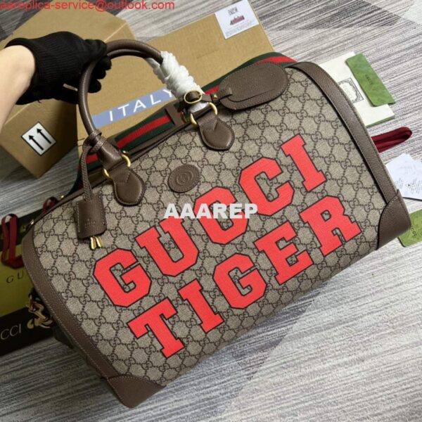 Replica Gucci 687828 Tiger GG Large Duffle Bag Brown 5