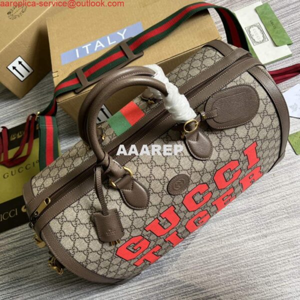 Replica Gucci 687828 Tiger GG Large Duffle Bag Brown 6