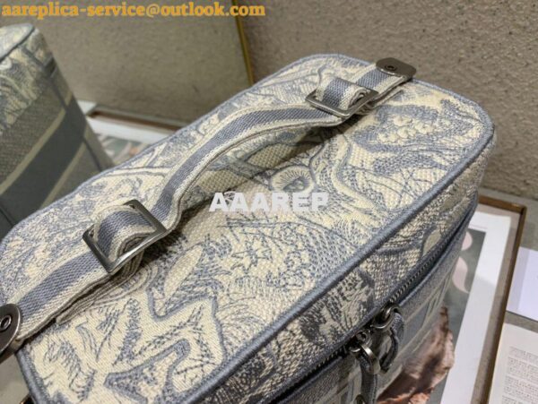 Replica Dior DiorTravel Vanity Case Bag S5480 Gray Toile de Jouy Embro 9