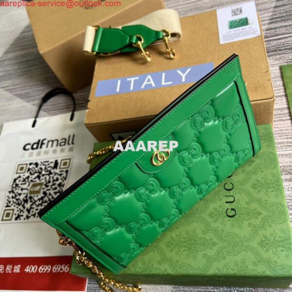 Replica Gucci 702200 GG matelassé leather shoulder bag Bright green 8