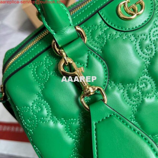 Replica Gucci 702242 GG matelassé leather shoulder bag Bright green 6