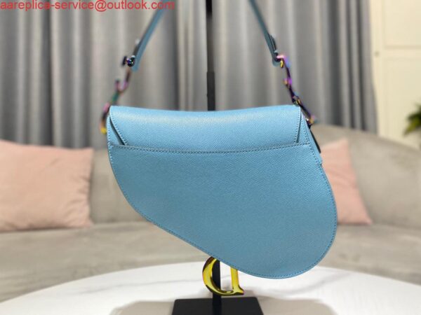 Replica Dior M0446 Dior Saddle Bag Light Blue Grained Calfskin Blue logo 4