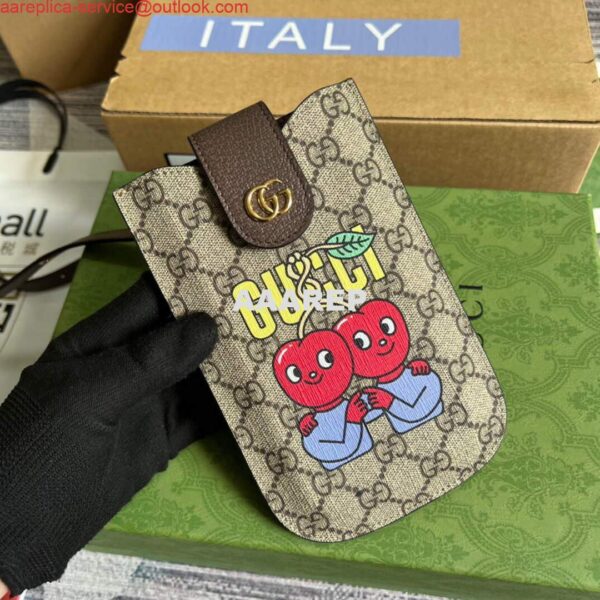 Replica Gucci 700732 Gucci cherry print phone case Brown 5