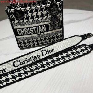 Replica Dior M0500 MINI Lady D-LITE Bag Black and White Houndstooth Embroidery 2