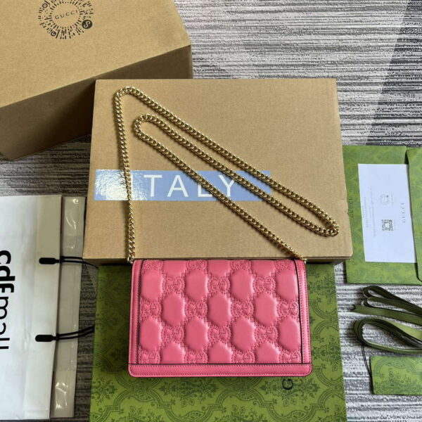 Replica Gucci 723787 GG Matelassé Chain Wallet Rose pink 3