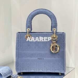 Replica Dior Medium Cloud Blue Lady D-Lite Bag Embroidered Cannage Bag 2