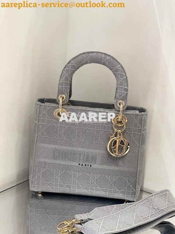 Replica Dior Medium Grey Lady D-lite Embroidered Cannage Bag M0565 4