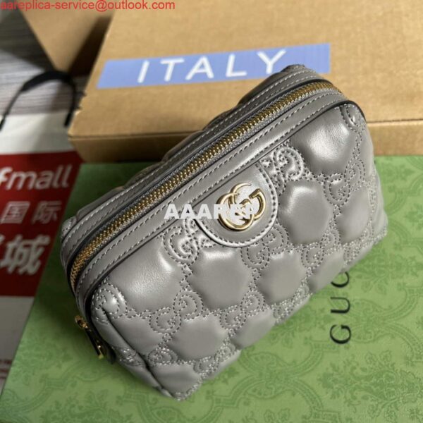 Replica Gucci 726047 GG Matelassé Beauty Case Grey 5