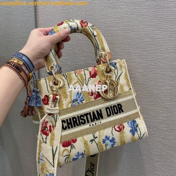 Replica Dior Medium Lady D-lite Bag Beige Multicolor Dior Hibiscus Met 4