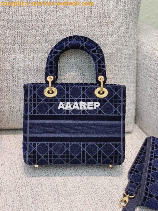 Replica Dior Medium Lady D-lite Bag Blue Cannage Embroidered Velvet M0 6