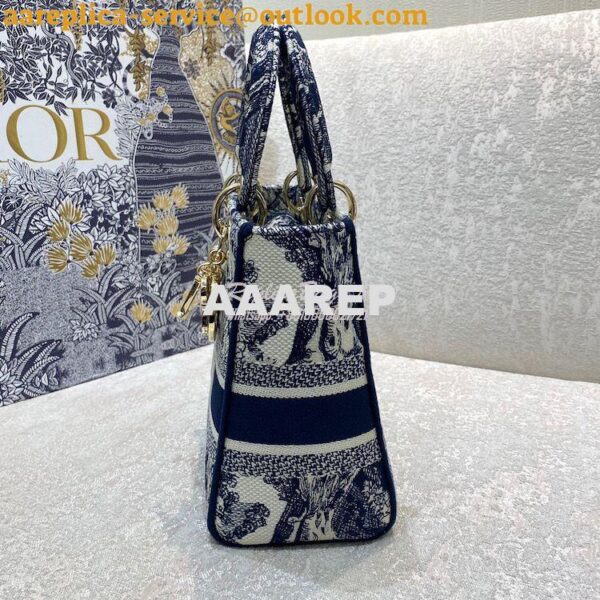 Replica Dior Medium Lady D-Lite Bag Blue Toile de Jouy Embroidery M056 6