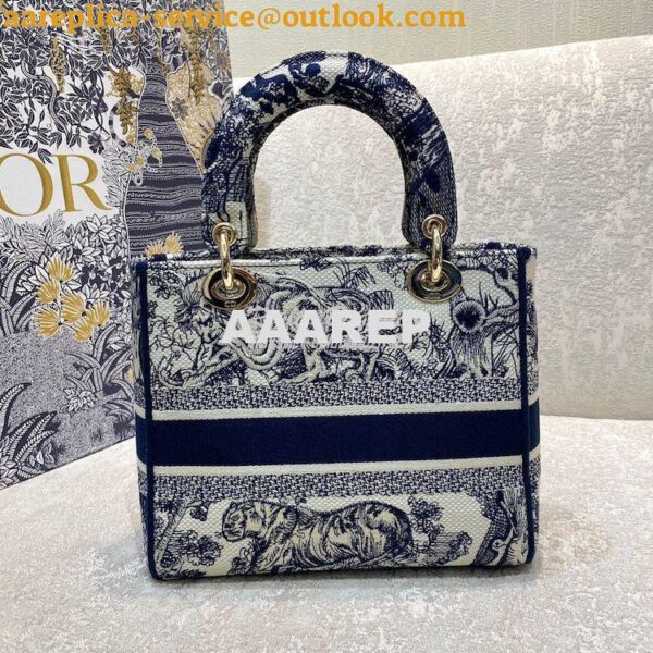 Replica Dior Medium Lady D-Lite Bag Blue Toile de Jouy Embroidery M056 8