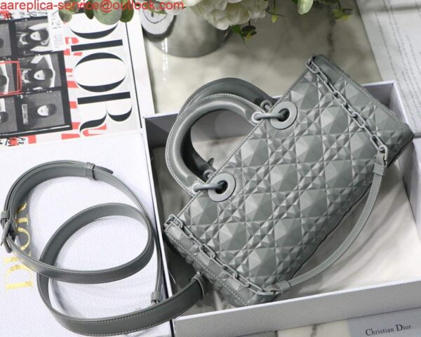 Replica Dior M0540 Lady D-joy Bag Grey Cannage Calfskin 4