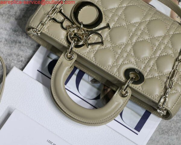 Replica Dior M0540 Medium Lady D-Joy Bag Sand-Colored Cannage Lambskin With Heart Motif 5