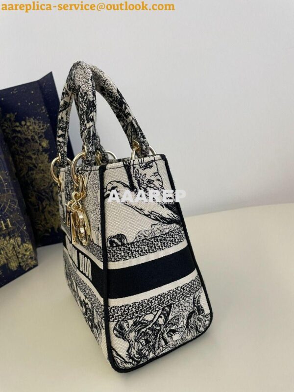 Replica Dior Medium Lady D-Lite Bag Latte and Black Zodiac Embroidery 7