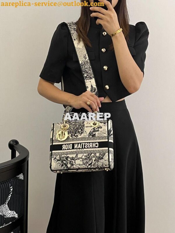 Replica Dior Medium Lady D-Lite Bag Latte and Black Zodiac Embroidery 12