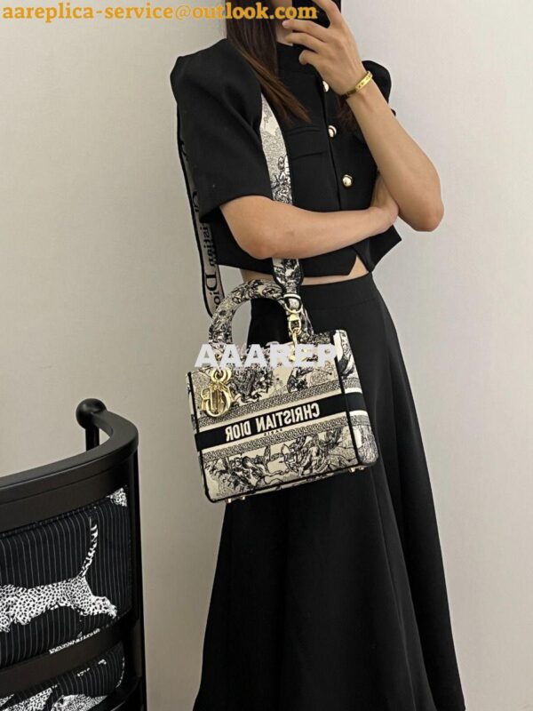 Replica Dior Medium Lady D-Lite Bag Latte and Black Zodiac Embroidery 13