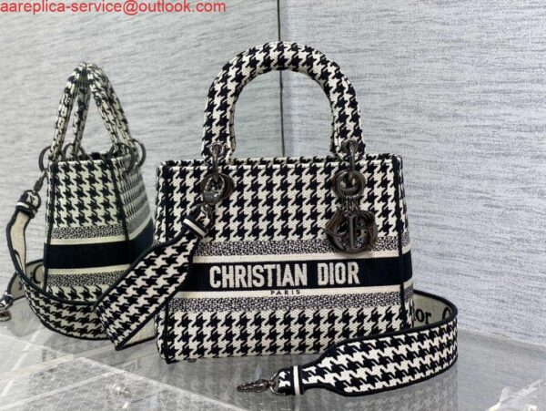 Replica Dior M0565 Medium Lady D-Life Bag Black and White Houndstooth Embroidery 3