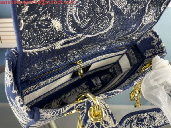 Replica Dior M0565 Medium Lady D-Life Bag Blue Toile de Jouy Reverse Embroidery 7