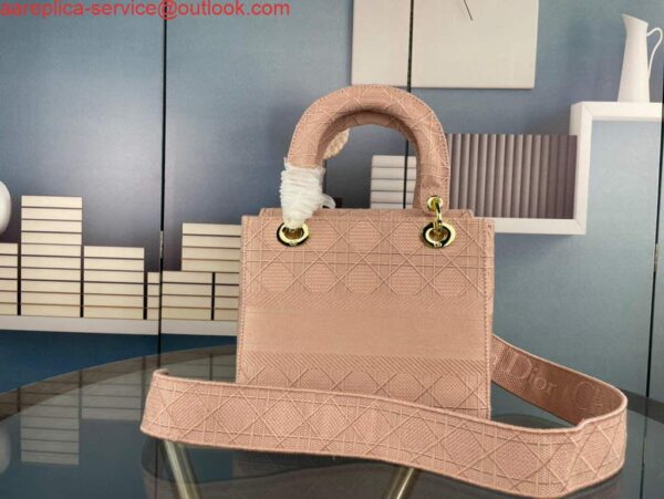 Replica Dior M0565 Medium Lady D-Life Bag Cannage Embroidery Rosewood 4