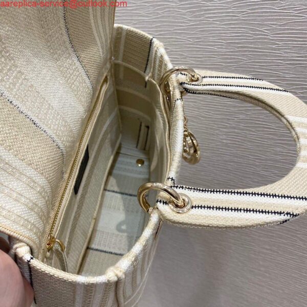 Replica Dior M0565 Medium Lady D-lite Embroidery Bag 9