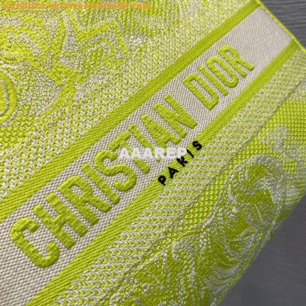 Replica Dior Medium Lady D-Lite Bag Lime Toile de Jouy Reverse Embroid 7