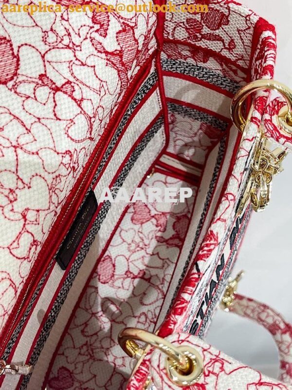 Replica Dior Medium Lady D-Lite Bag Red and White D-Royaume d'Amour Em 11