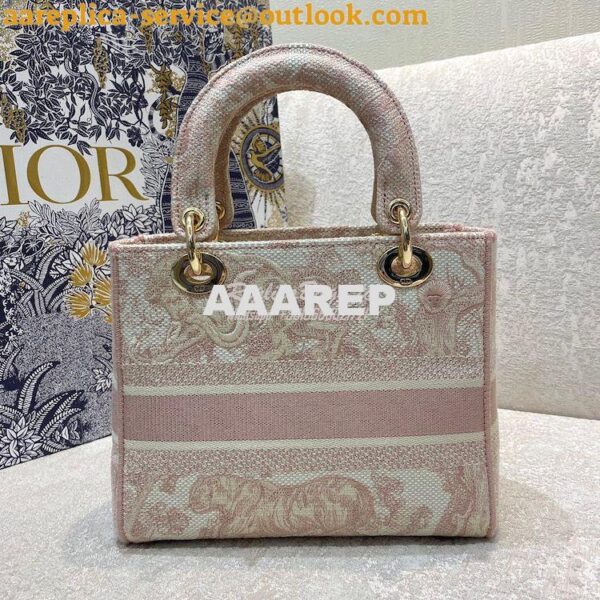 Replica Dior Medium Lady D-Lite Bag Rose Des Vents Toile de Jouy Embro 10