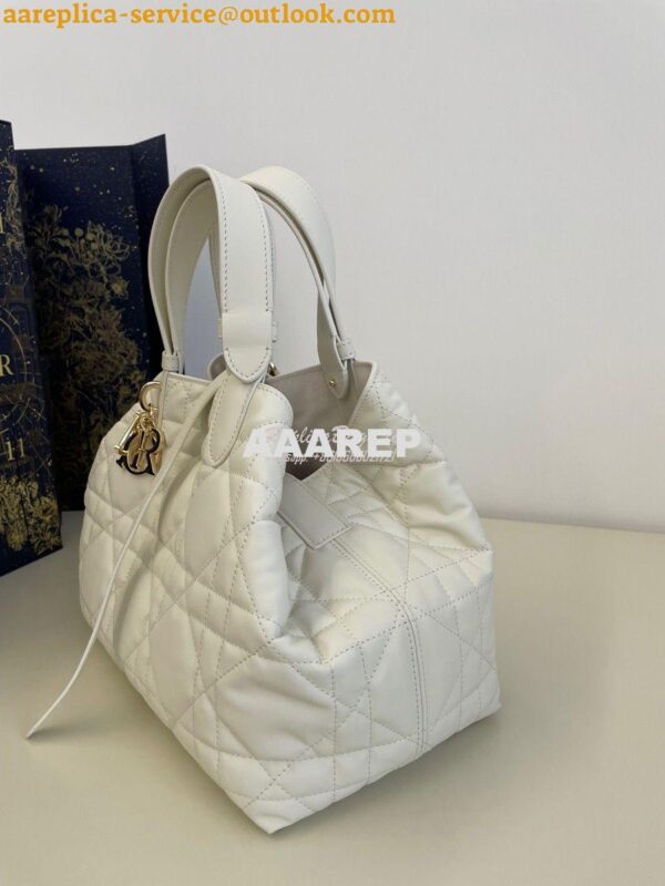 Replica Dior Medium Toujours Bag in Macrocannage Calfskin M2821O Latte 4