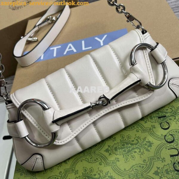 Replica Gucci 764339 Gucci Horsebit Chain Small Shoulder Bag White 6