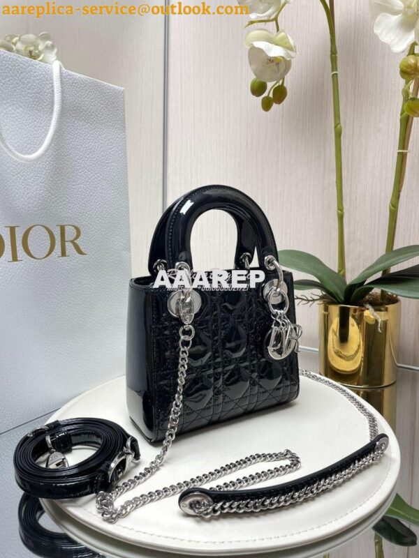 Replica Dior Mini Lady Dior Bag Patent Calfskin M0538 Black silver har 4