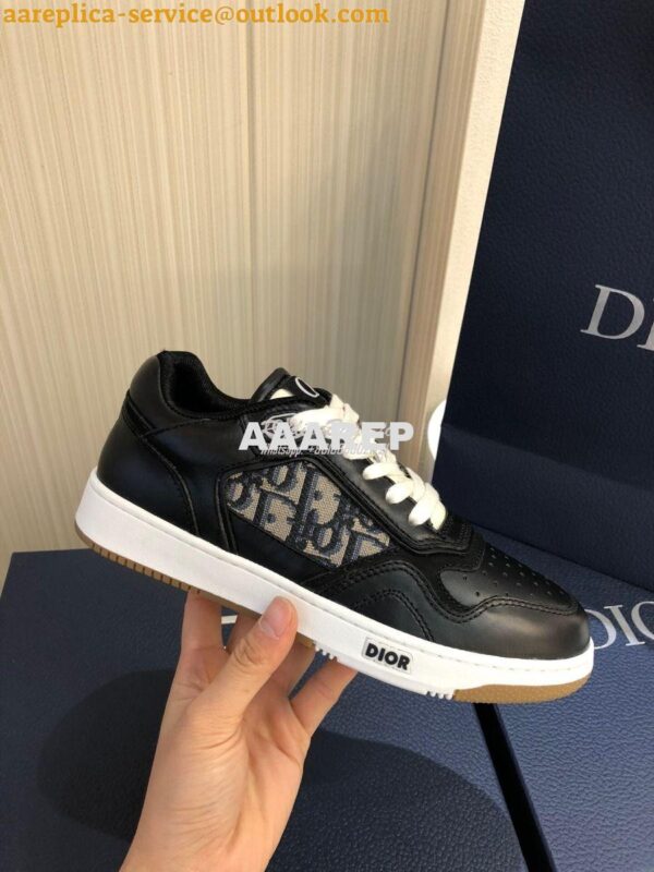 Replica Dior B27 Low-Top Sneaker Black Smooth Calfskin with Dior Obliq 4