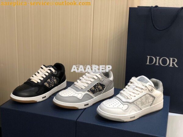 Replica Dior B27 Low-Top Sneaker Gray Smooth Calfskin with Dior Obliqu 4