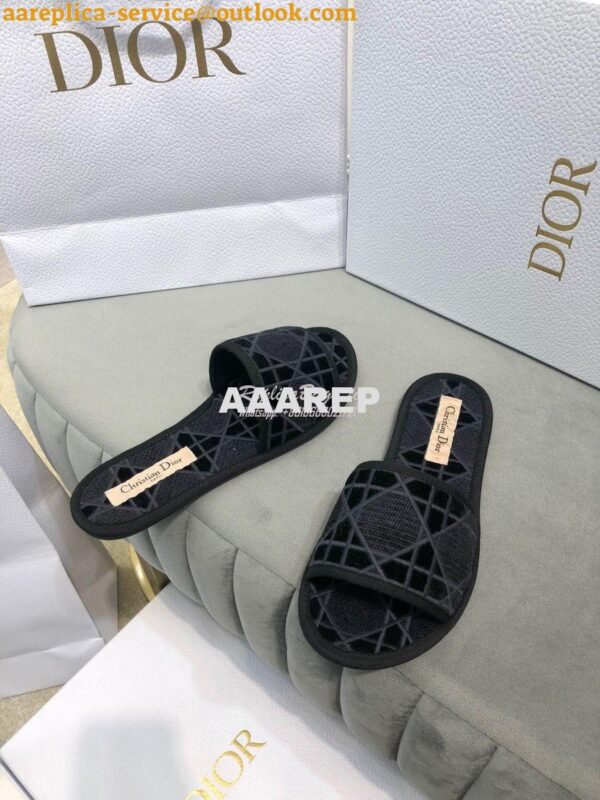 Replica Dior Chez Moi Slide Cannage Embroidered Velvet KCQ488 Black 5