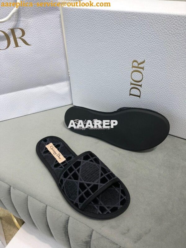 Replica Dior Chez Moi Slide Cannage Embroidered Velvet KCQ488 Black 9