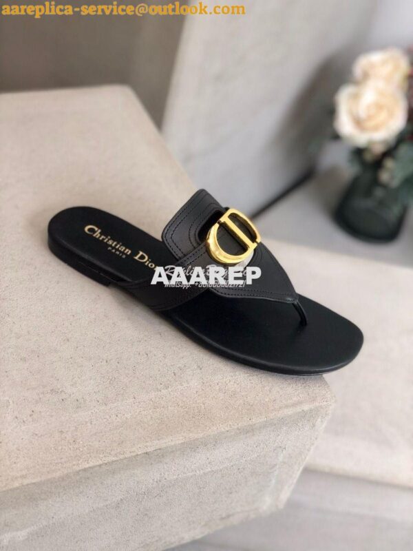 Replica Dior 30 Montaigne Flat Thong KCQ386 Black 7