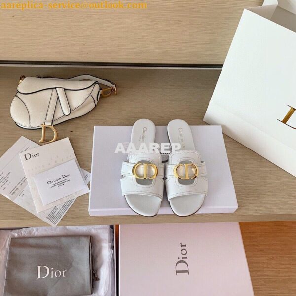 Replica Dior 30 Montaigne Mule White Calfskin KCQ266 3