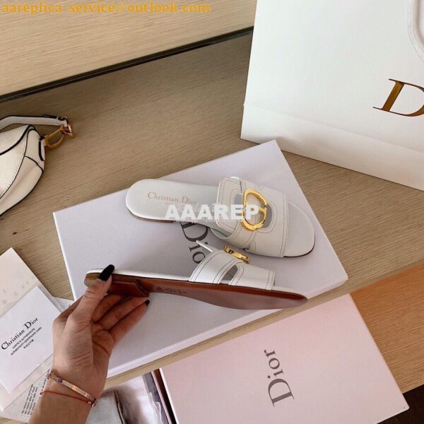 Replica Dior 30 Montaigne Mule White Calfskin KCQ266 9