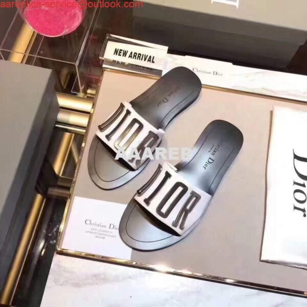 Replica Dior 81178 Dior Letter slippers Sandals White Black logo 4