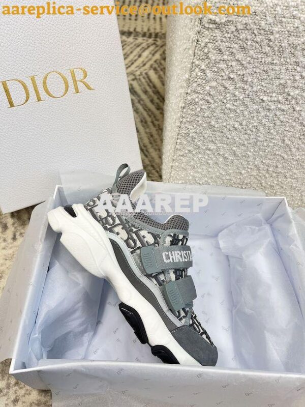 Replica Dior D-Wander Sneaker Oblique Technical Fabric KCK299 15