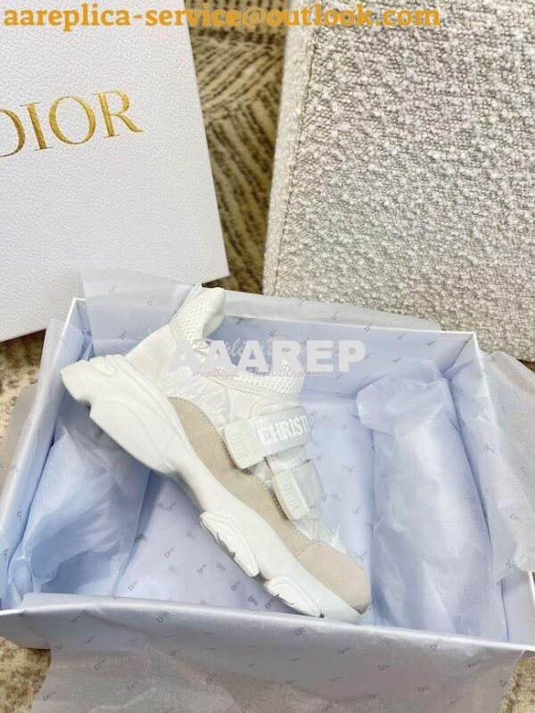 Replica Dior D-Wander Sneaker White Camouflage Technical Fabric KCK299 5