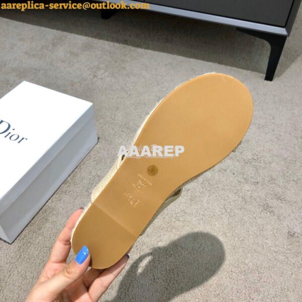 Replica Dior Jardin Thong Sandal KCQ417 Beige 11